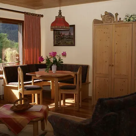 Haus An Der Sonne * Titisee-Neustadt